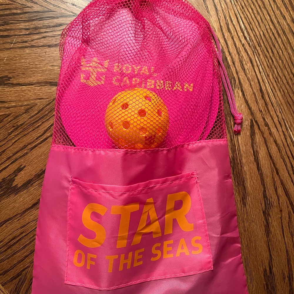 New Royal Caribbean Star of the Seas Pickle Ball Set